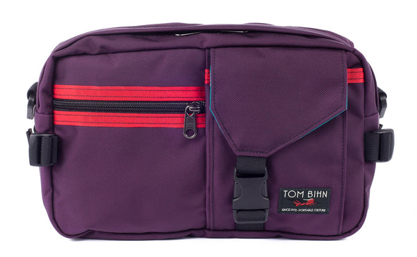 The LGD in Aubergine/Red/Viridian. Front view of the bag.